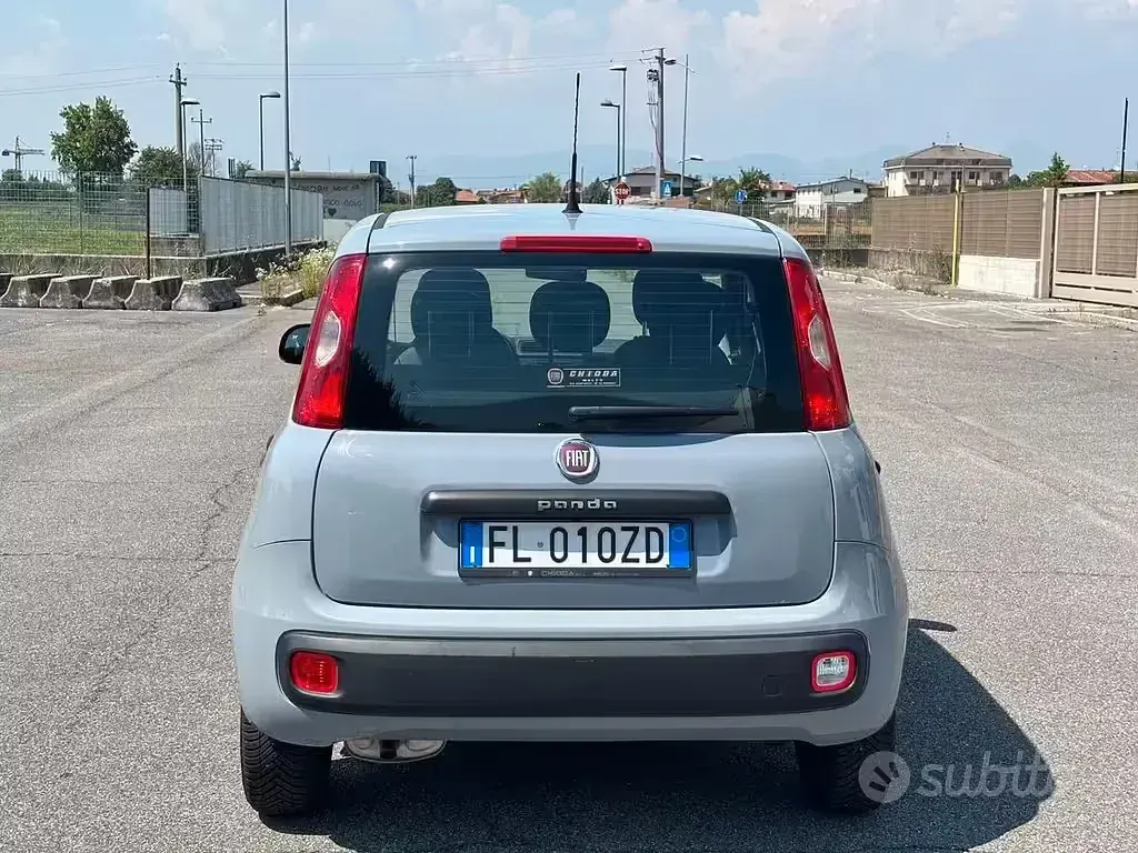 Usata Fiat Panda 69 CV (50 kW) 2017 Grigio Utilitaria
