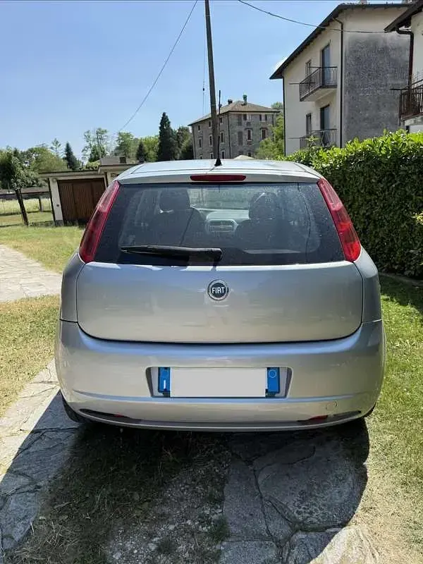 Occasion Fiat Grande Punto Active 75 ch (55 kW) 2006 Citadine