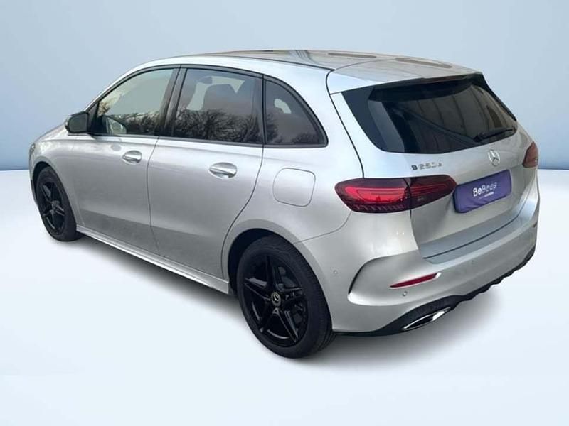 Usata Mercedes E250 Advanced Plus 163 CV (119 kW) 2024 Argento Monovolume