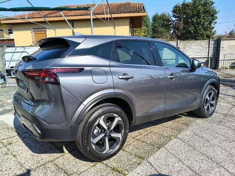 Usata Nissan Qashqai N-Connecta 140 CV (102 kW) 2024 Grigio metallizzato SUV