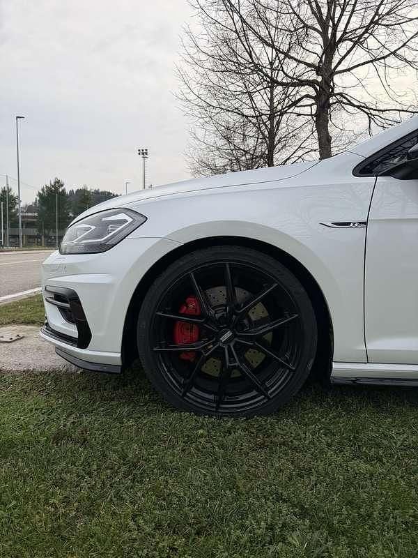Usata VW Golf VII Sportline 150 CV (110 kW) 2019 Berlina