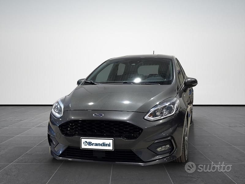 Usata Ford Fiesta ST-Line 101 CV (74 kW) 2018 Grigio Utilitaria