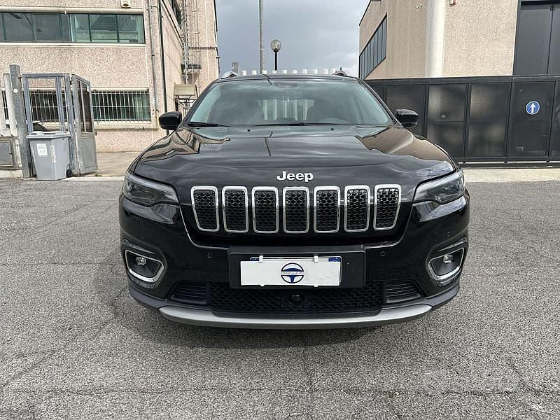 Usata Jeep Cherokee Limited 195 CV (143 kW) 2019 Nero SUV