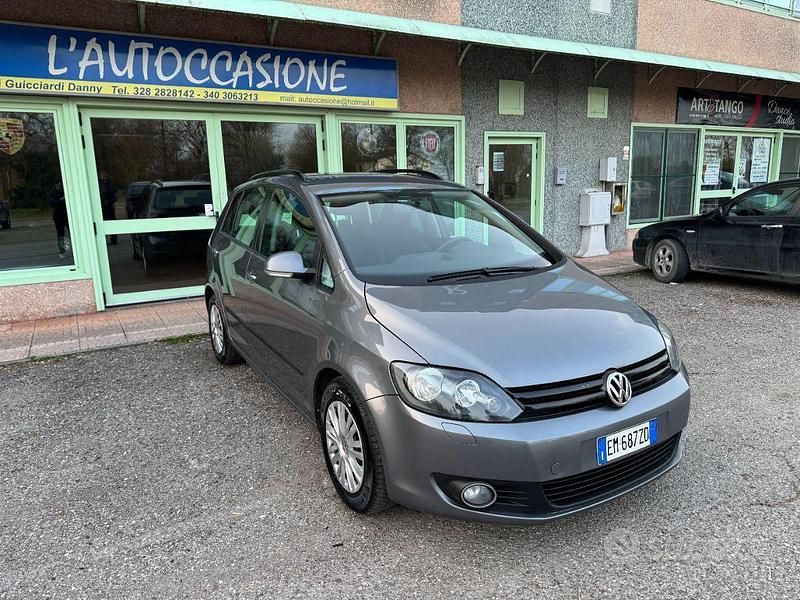 Usata VW Golf Plus Cross Trendline 105 CV (77 kW) 2012 Grigio Monovolume