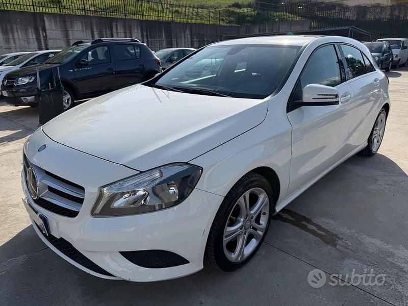 Usata Mercedes A180 109 CV (80 kW) 2015 Bianco Berlina