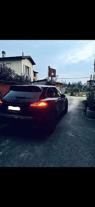 Usata Porsche Cayenne Platinum Edition 245 CV (180 kW) 2014 SUV