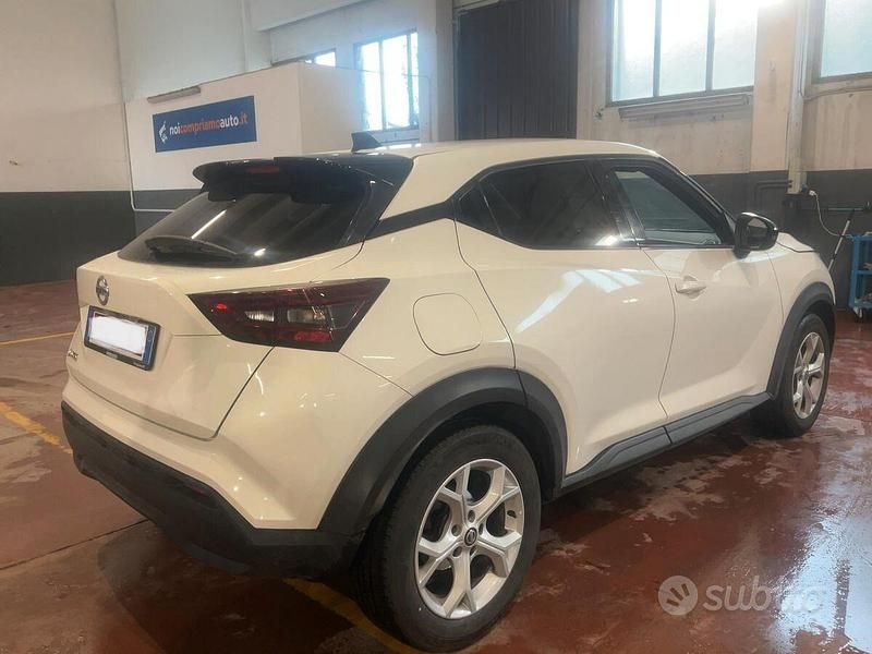 Usata Nissan Juke N-Connecta 117 CV (86 kW) 2020 Bianco SUV