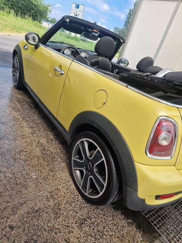 Usata Mini Cooper S Cabriolet 174 CV (127 kW) 2009 Cabrio