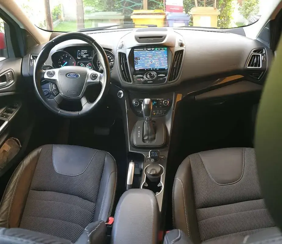 Usata Ford Kuga Titanium X 179 CV (131 kW) 2016 Rosso SUV