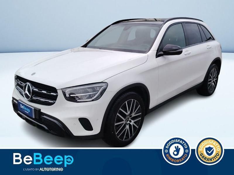 Usata Mercedes GLC220 194 CV (142 kW) 2021 Bianco pastello SUV