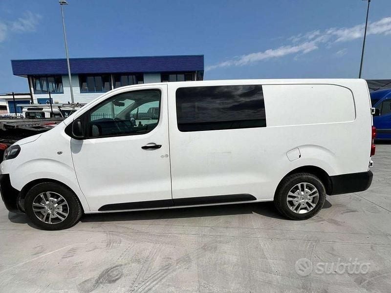 Usata Citroën Jumpy 122 CV (89 kW) 2021 Bianco Monovolume