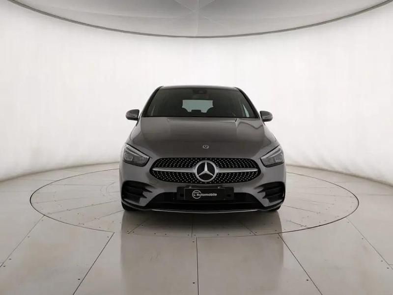 Usata Mercedes B250e Premium 160 CV (117 kW) 2022 Grigio Monovolume