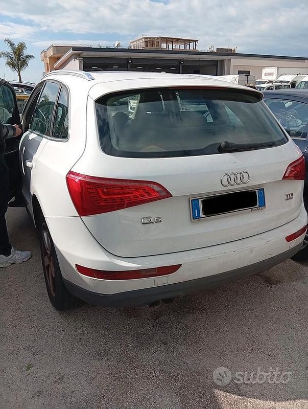 Usata Audi Q5 170 CV (125 kW) 2011 Bianco SUV