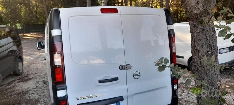 Usata Opel Vivaro 2019 Bianco Monovolume
