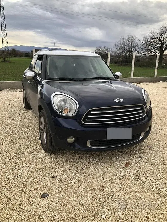 Usata Mini Cooper 111 CV (81 kW) 2011 Bluazzurro Utilitaria