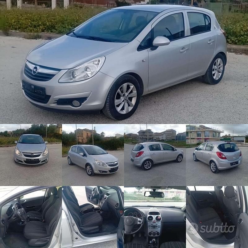 Usata Opel Corsa 84 CV (61 kW) 2010 Grigio Berlina