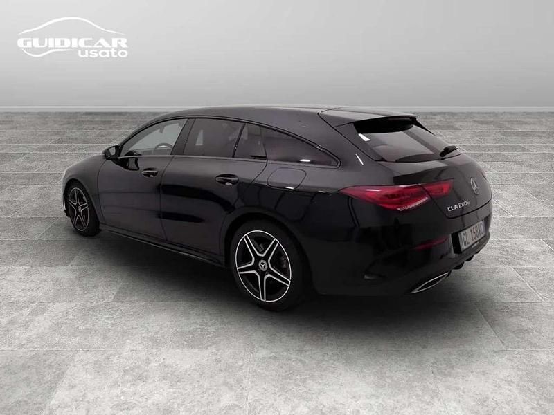 Usata Mercedes CLA200 Shooting Brake Premium 150 CV (110 kW) 2023 Nero Station wagon