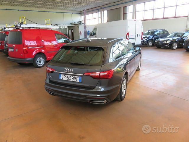 Usata Audi A4 Ambiente 163 CV (119 kW) 2021 Grigio Station wagon