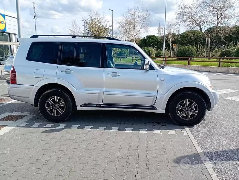 Usata Mitsubishi Pajero 2005 SUV
