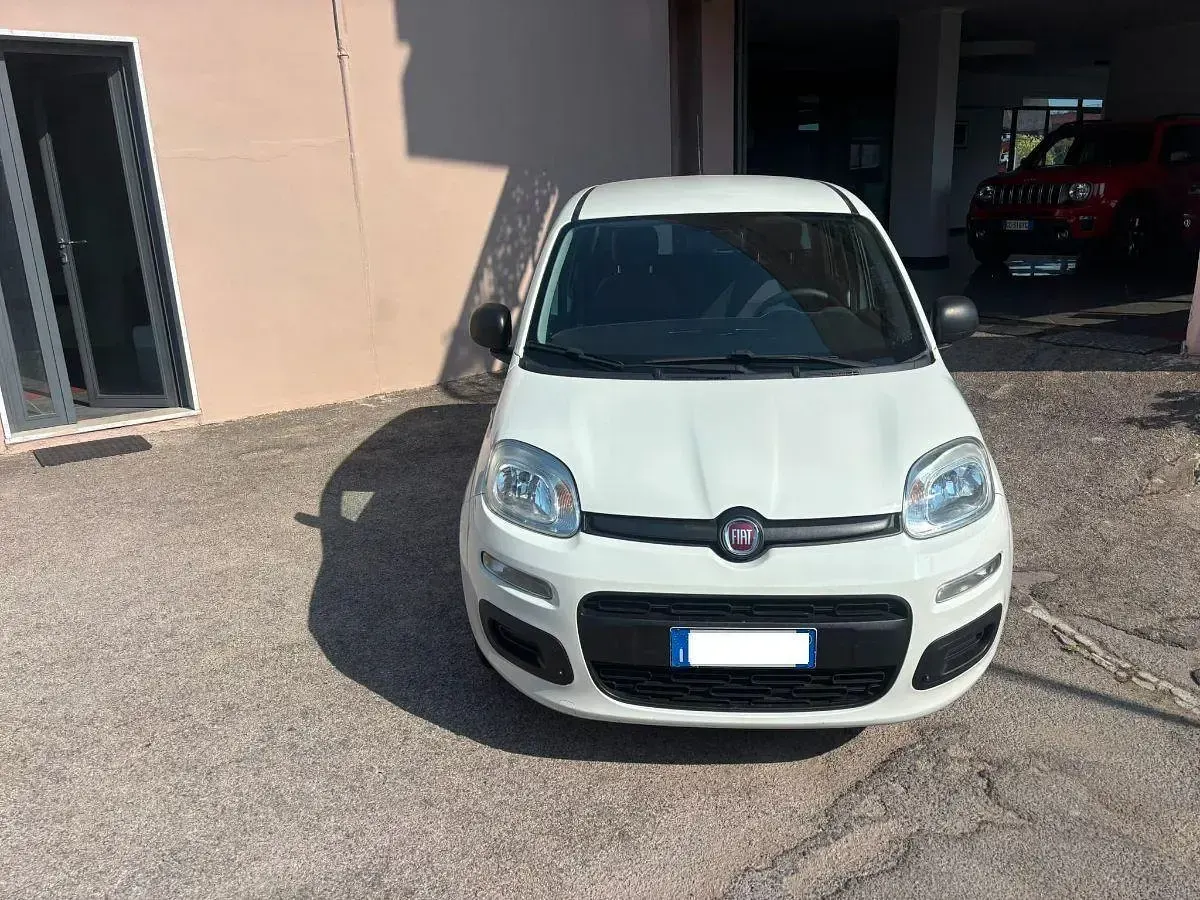 Usata Fiat Panda Easy 69 CV (50 kW) 2020 Bianco Utilitaria