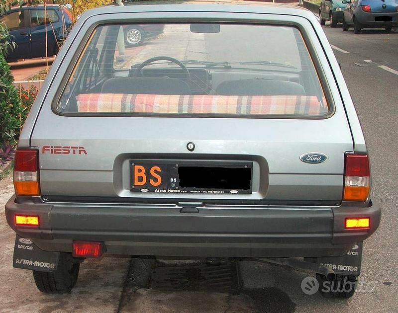 Usata Ford Fiesta 1984 Grigio Utilitaria