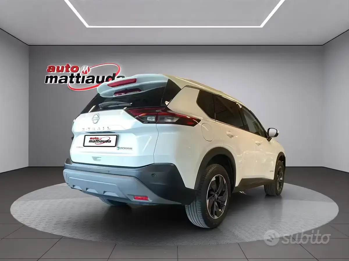 Usata Nissan X-Trail N-Connecta 213 CV (156 kW) 2025 Bianco SUV