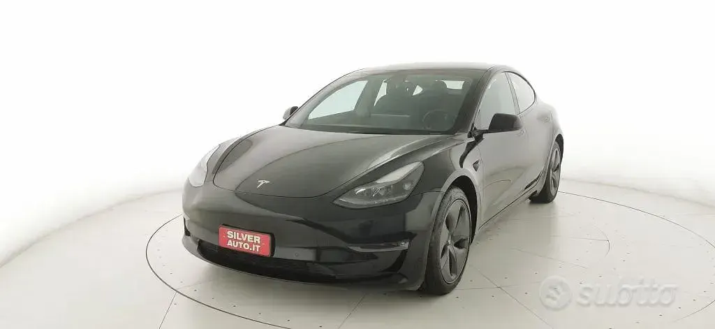 Usata Tesla Model 3 152 kW (208 CV) 2022 Nero Berlina