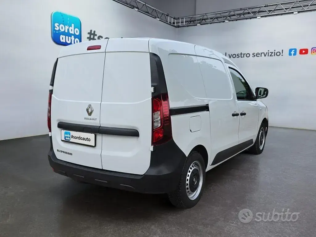 Usata Renault Express 75 CV (55 kW) 2022 Bianco Monovolume