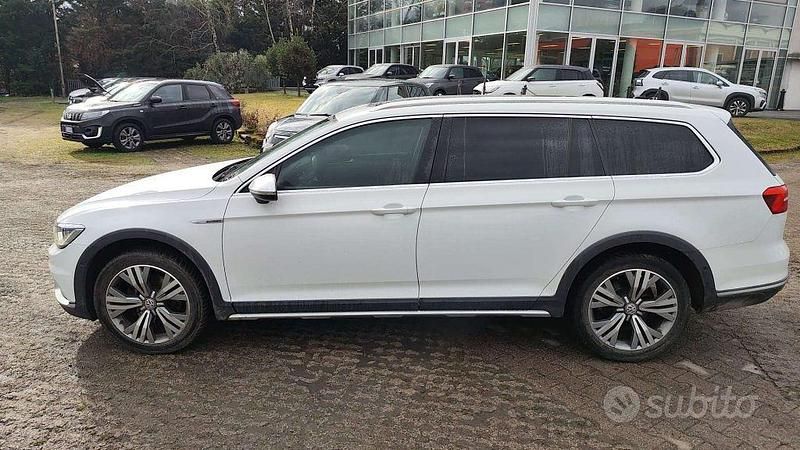 Usata VW Passat Alltrack 190 CV (139 kW) 2016 Bianco Station wagon