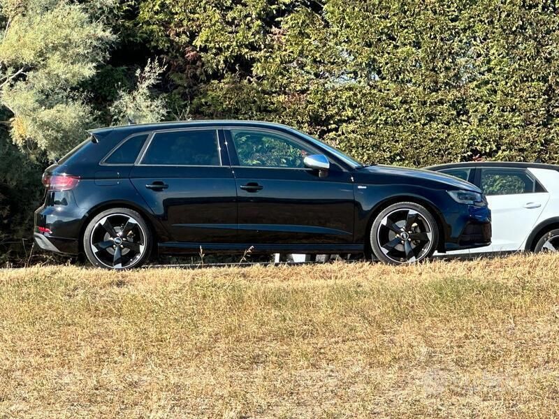 Usata Audi A3 S-Line 110 CV (80 kW) 2017 Nero Utilitaria
