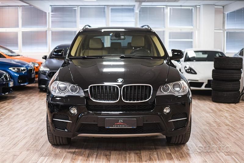 Usata BMW X5 245 CV (180 kW) 2012 Nero SUV