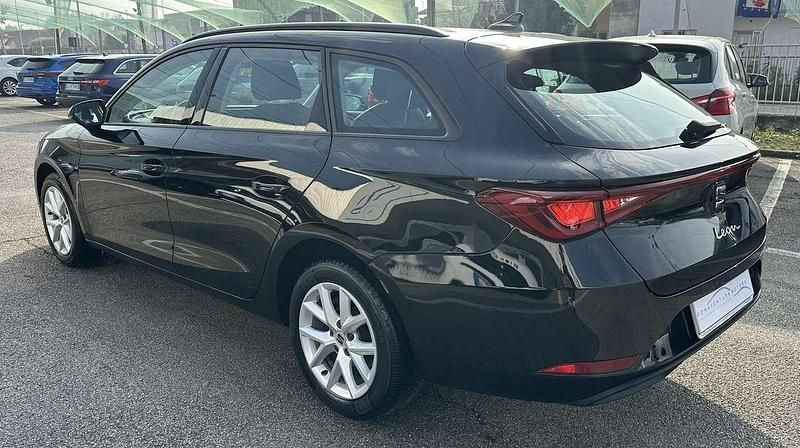 Usata Seat Leon 110 CV (80 kW) 2022 Nero Station wagon