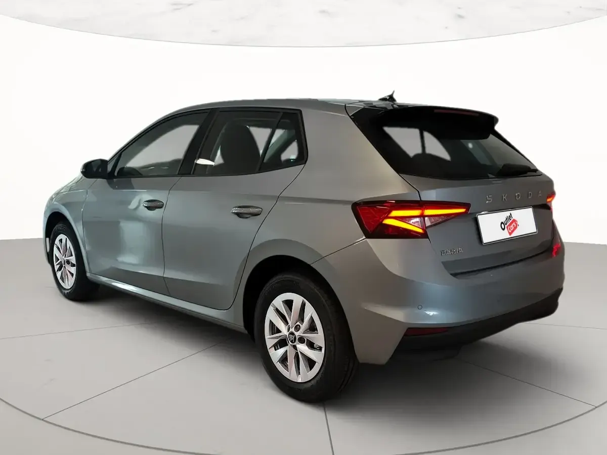 Nuova Skoda Fabia 80 CV (58 kW) 2026 Smokey diamondargento metallizzato Utilitaria