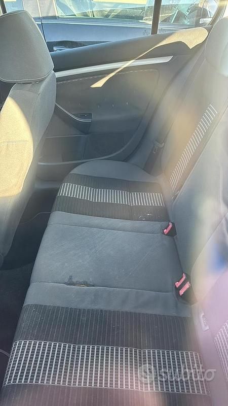 Usata VW Golf VI 2008 Utilitaria