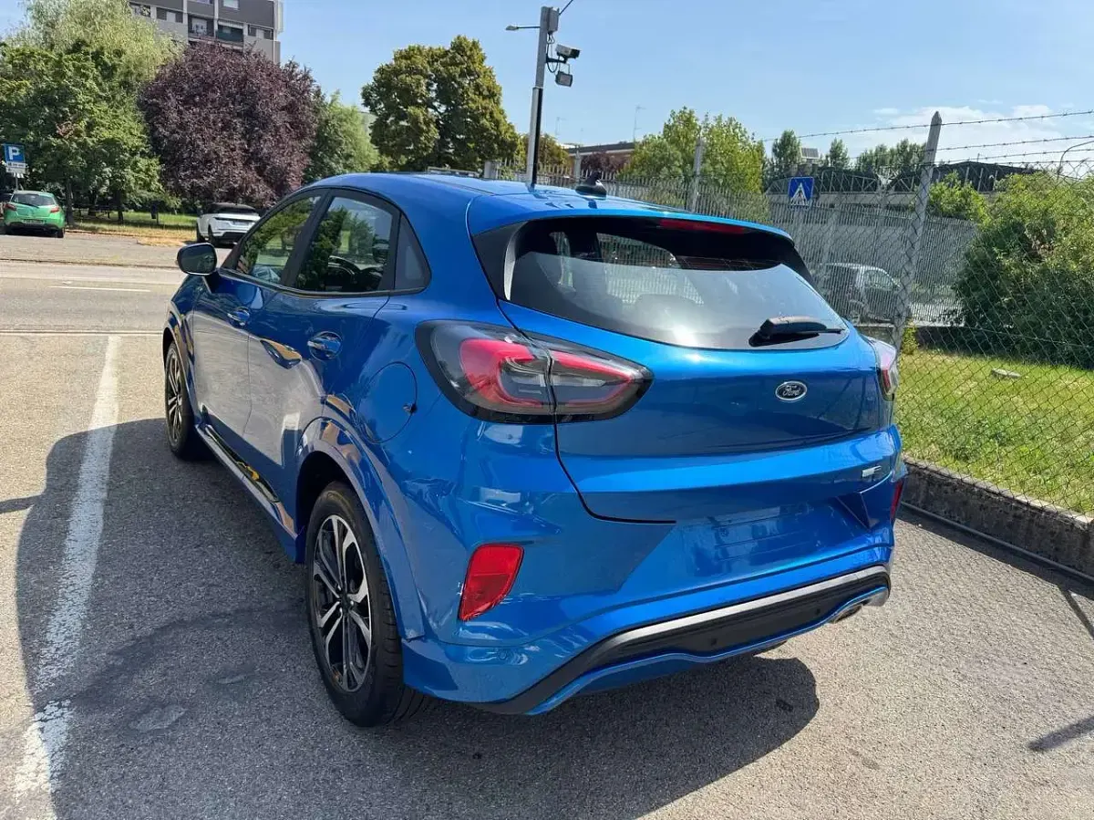 Usata Ford Puma ST-Line 125 CV (91 kW) 2023 Blu/azzurro SUV