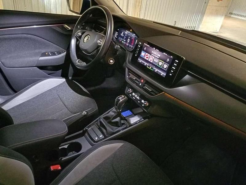 Usata Skoda Kamiq Style 110 CV (80 kW) 2022 Blu/azzurro SUV