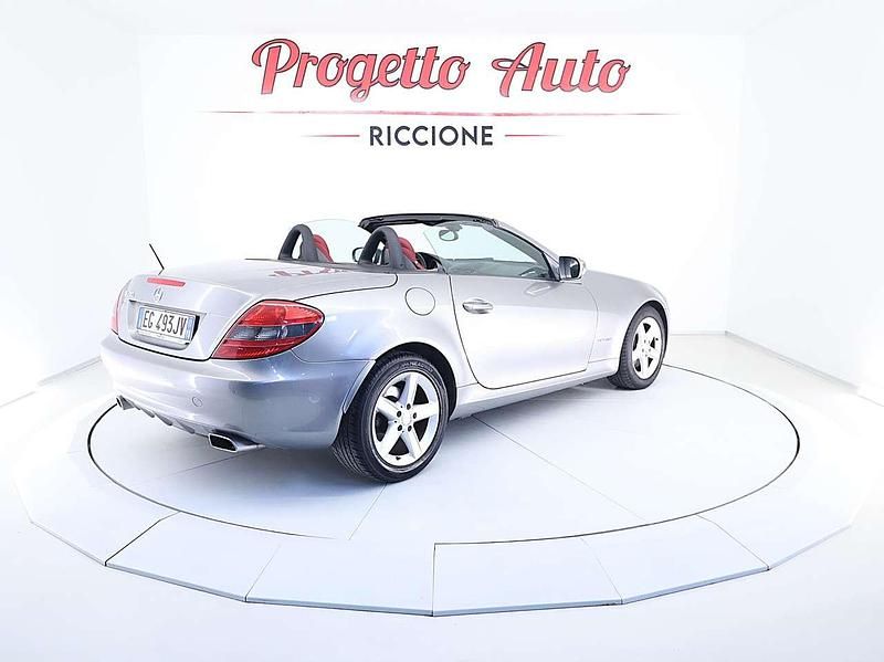 Usata Mercedes SLK200 184 CV (135 kW) 2011 Grigio Cabrio