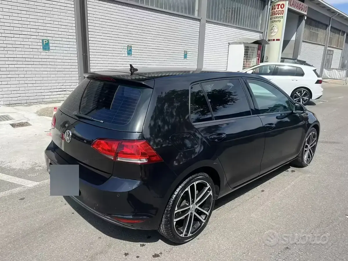 Usata VW Golf VII Comfortline 105 CV (77 kW) 2014 Berlina