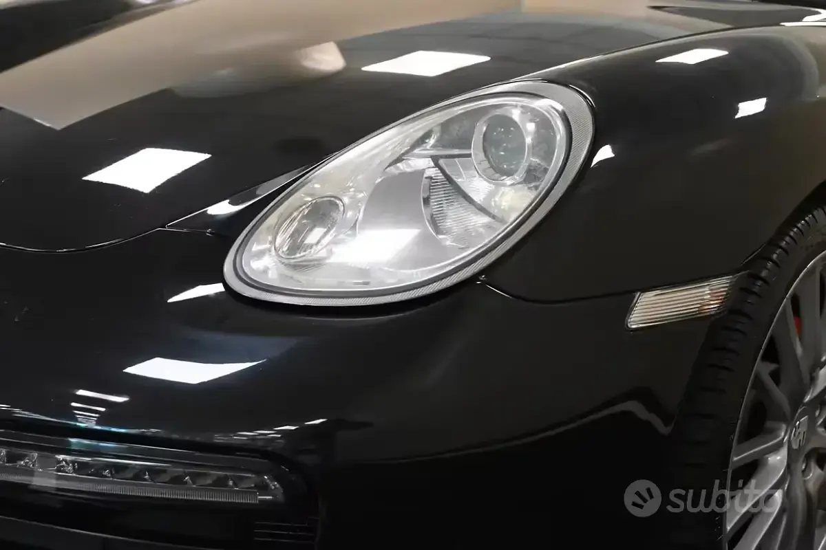 Usata Porsche Boxster 240 CV (176 kW) 2005 Nero Cabrio