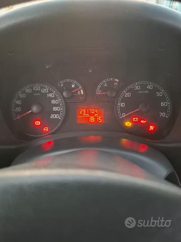 Usata Fiat Doblò 2006 Grigio Monovolume