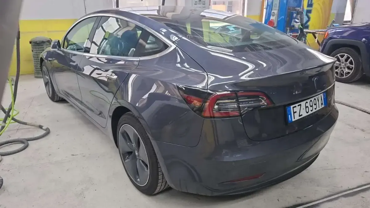 Usata Tesla Model 3 152 kW (208 CV) 2020 Berlina