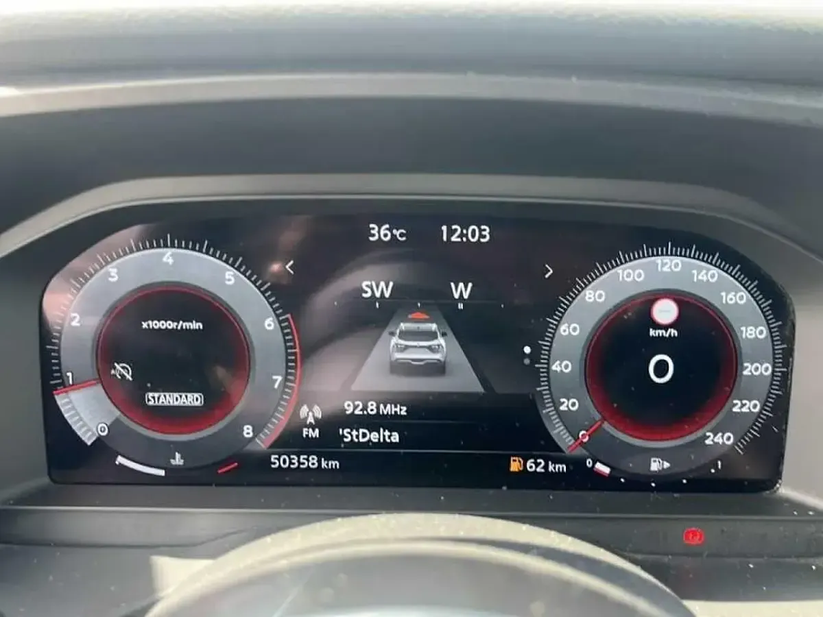 Usata Nissan Qashqai N-Connecta 140 CV (102 kW) 2023 Grigio selenium SUV