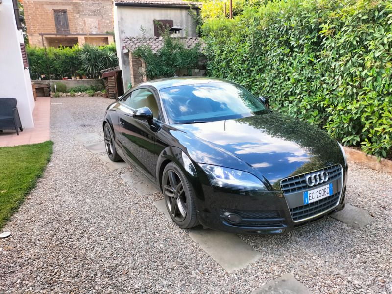 Nero Usata 2010 Audi TT Advanced Plus Coupé | 8700 € (Super prezzo) - Immagine 1/4