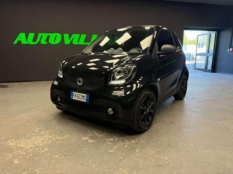 Usata Smart ForTwo Cabrio Passion 71 CV (52 kW) 2017 Nero Cabrio