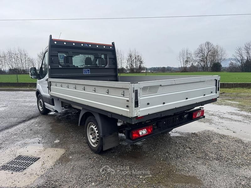 Usata Ford Transit 105 CV (77 kW) 2019 Bianco