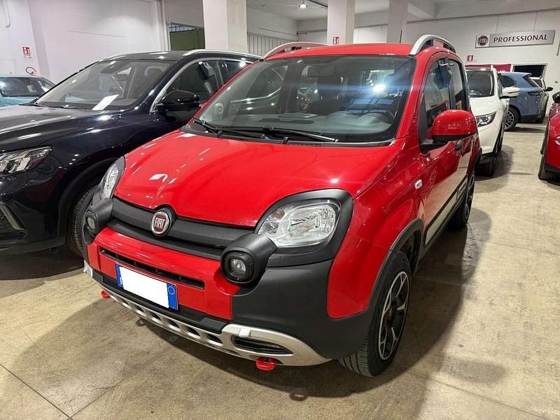 Rosso Usata 2023 Fiat Panda Cross Cross Due volumi | 16.490 € (Buon prezzo) - Immagine 1/4