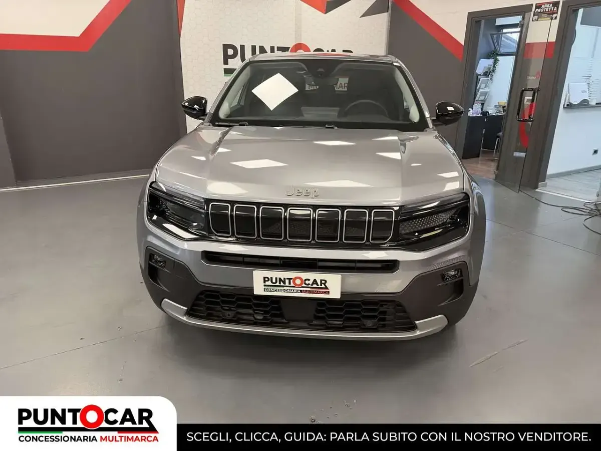 Usata Jeep Avenger Summit 101 CV (74 kW) 2025 Grigio SUV