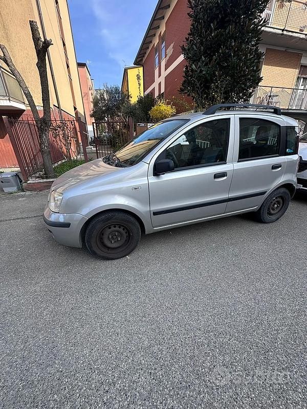 Usata Fiat Panda Dynamic 60 CV (44 kW) 2007 Grigio Utilitaria
