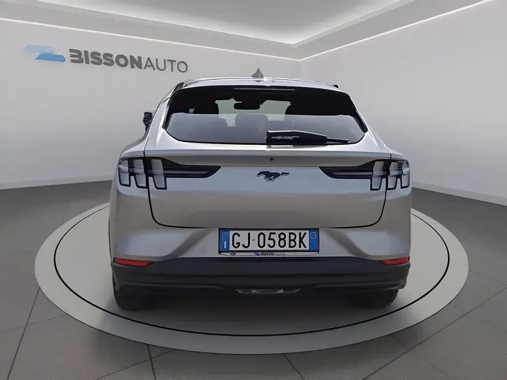 Usata Ford Mustang Mach-E Extended Range 124 kW (169 CV) 2022 Argento SUV
