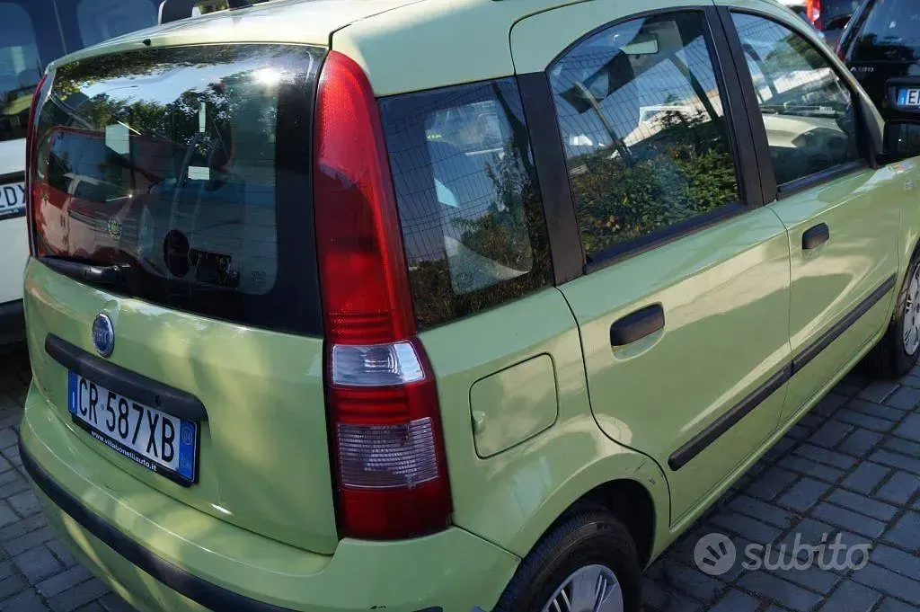 Usata Fiat Panda Dynamic 60 CV (44 kW) 2004 Verde Utilitaria
